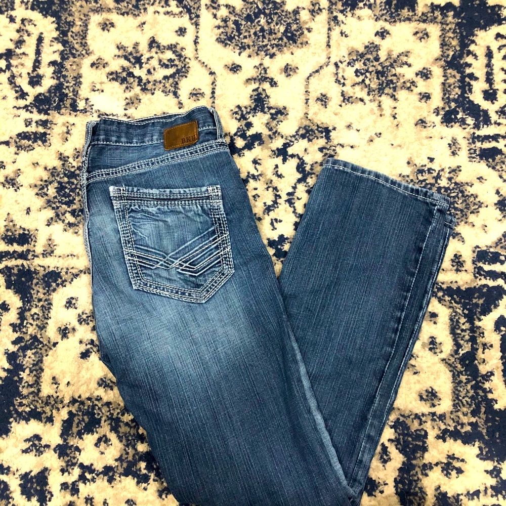 Like new buckle jeans
